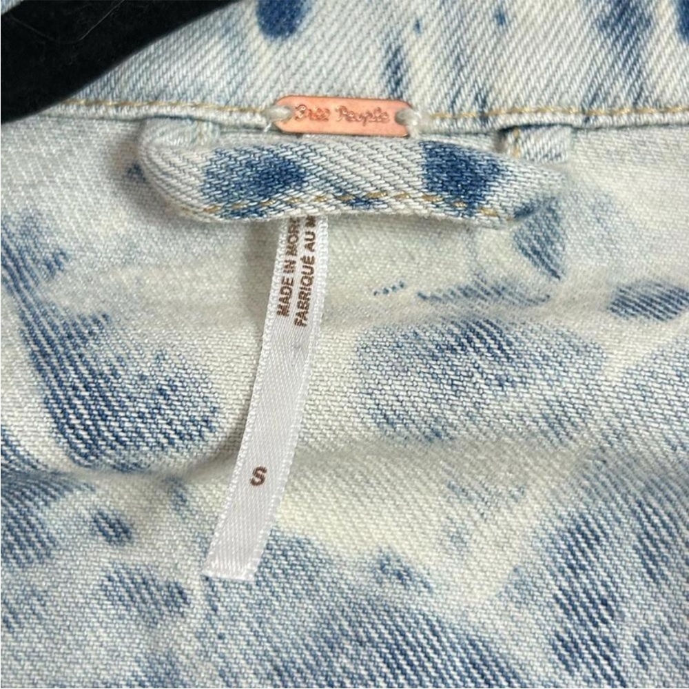 NWOT Free People Rumors Denim Jacket in Jones Tie Dye Size S - Picture 11 of 15